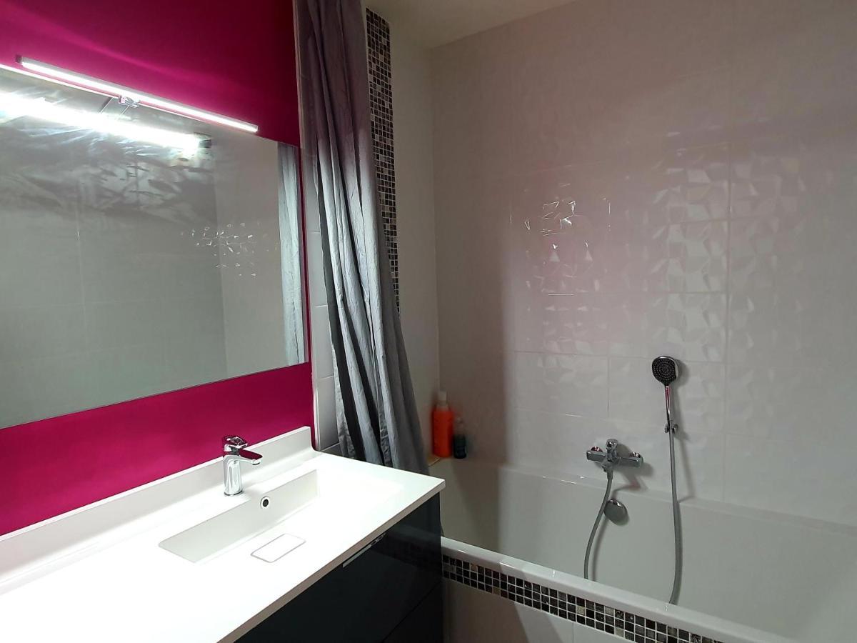 Loft Tres Calme Parking Et Balcon Apartment Dijon Luaran gambar